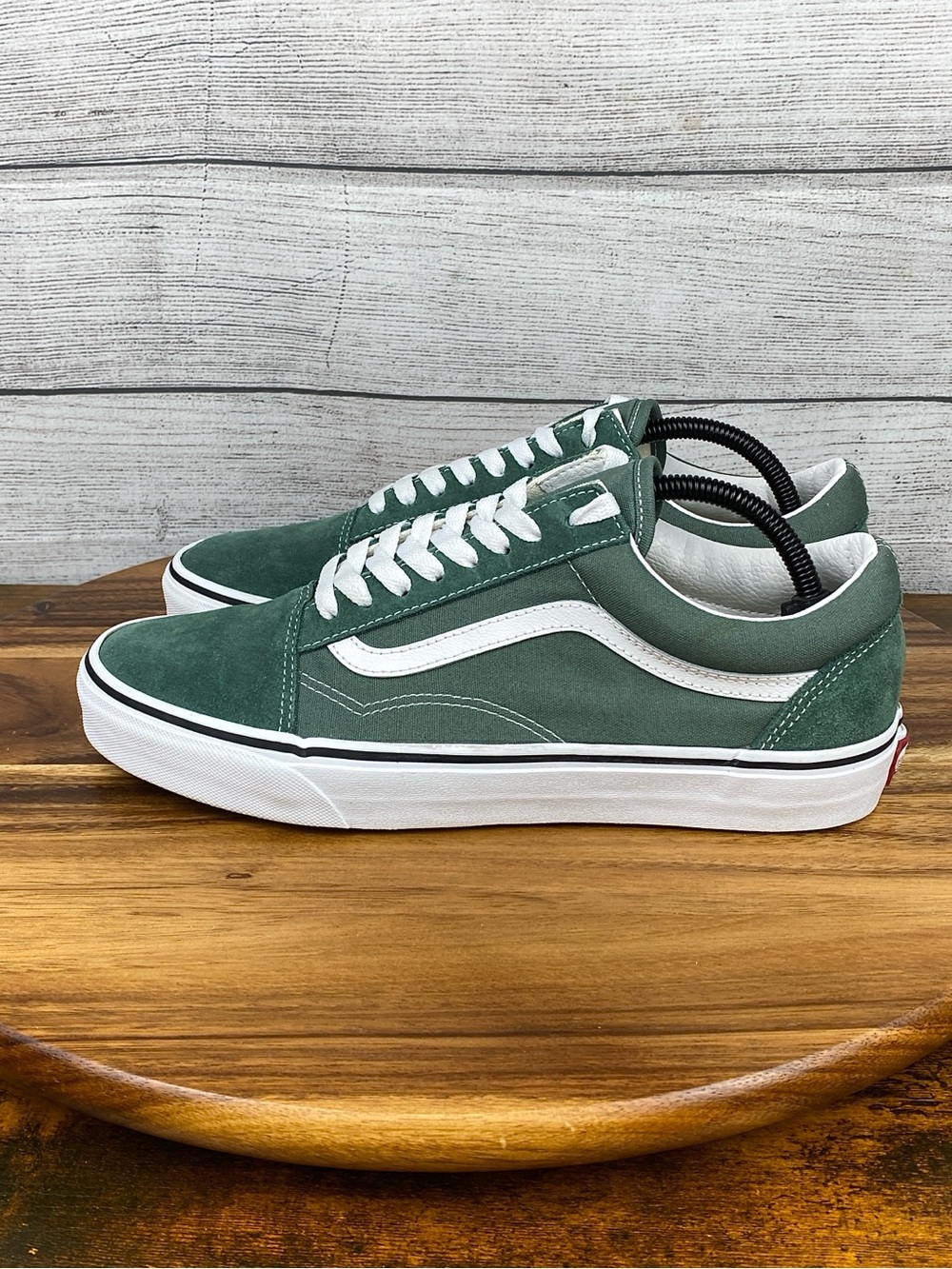 Vans Old Skool Color Theory Duck Green Lace Up Shoe Women’s Sneaker Size 11